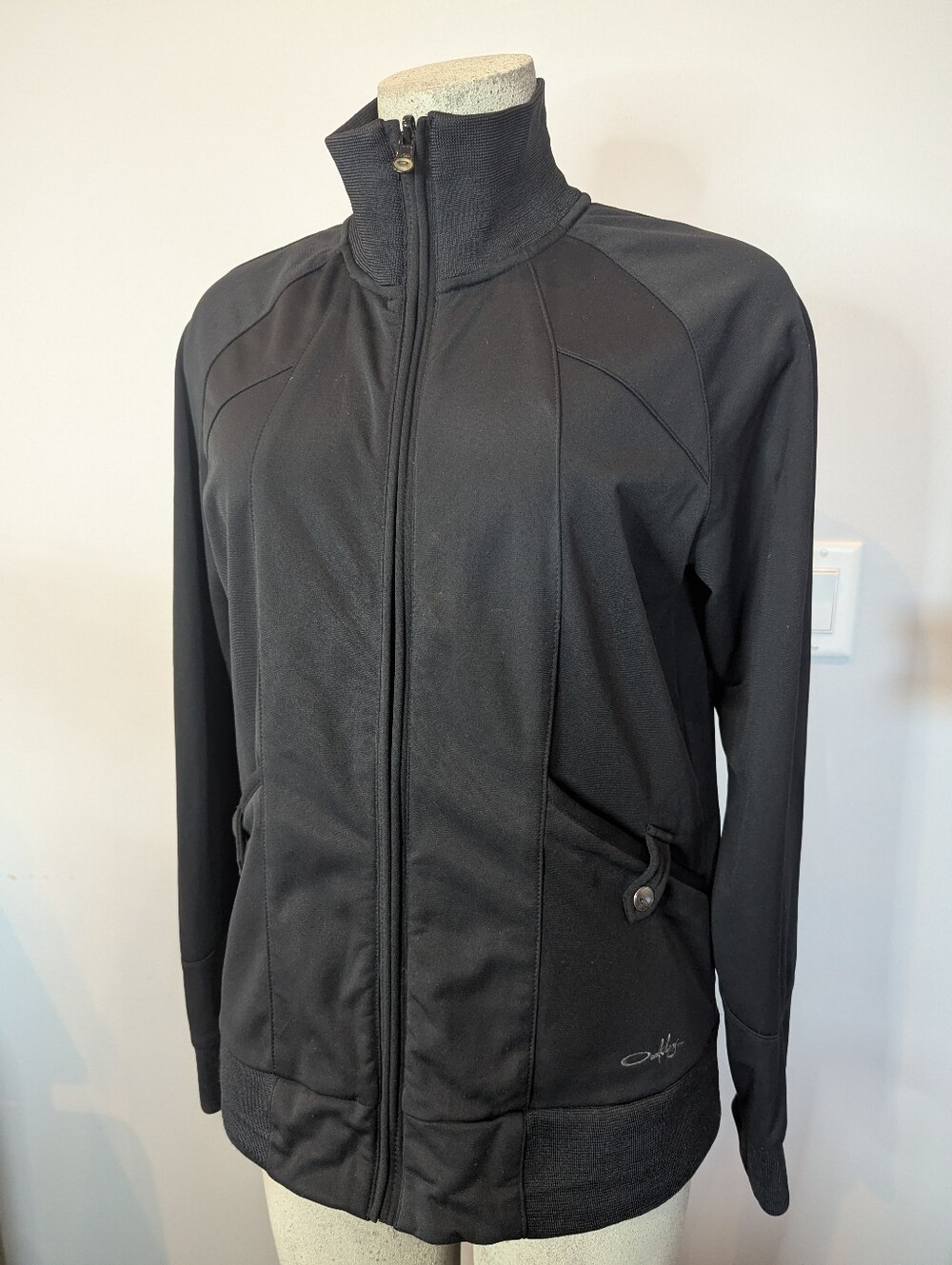 Oakley Women's Soft Shell Jacket Black Full Zip, Cinch Waistband Size L Like New